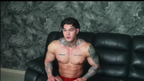 justin clark1 online show from June 17, 4:06 am