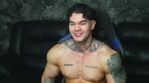 justin clark1 online show from April 27, 1:47 am