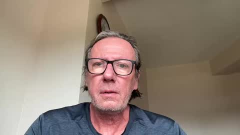 justin_hornyyyy online show from November 6, 9:45 am