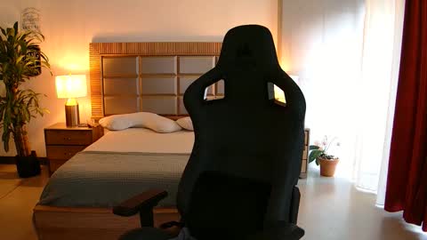 Justin online show from March 14, 10:25 pm