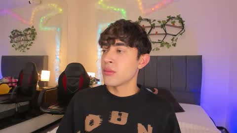 Justin online show from February 28, 12:09 pm