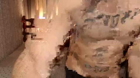 justine_hunk online show from January 11, 9:15 am