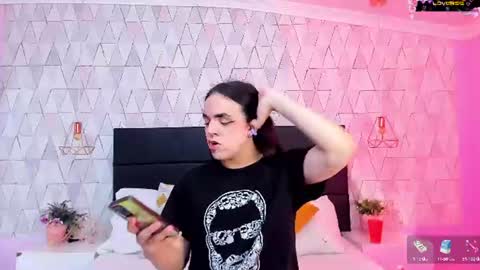Justine online show from June 17, 3:55 am