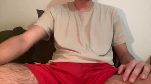 justlookinghot1 online show from December 12, 7:41 am