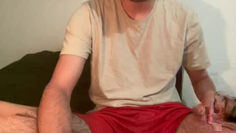 justlookinghot1 online show from December 4, 7:00 am