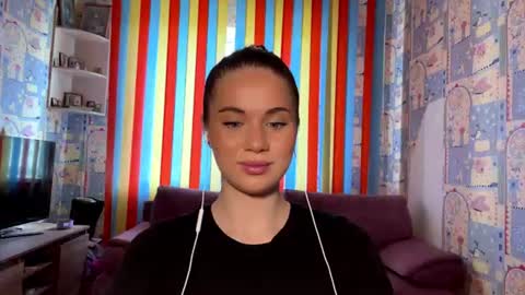 Melissa online show from June 16, 5:11 am