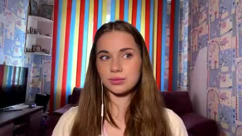 Melissa online show from June 15, 5:10 am
