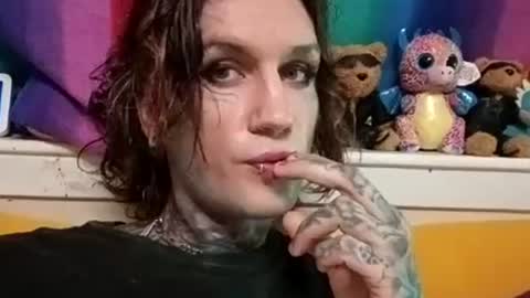 jynxamy online show from June 18, 2:11 pm
