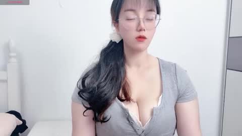 kooo online show from April 24, 12:56 am