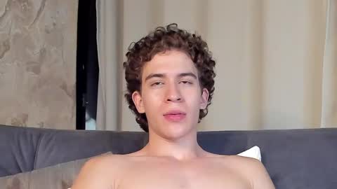 Snapshot of kael_brown1 chatting on February 1, 9:54 am KAEL online show from February 1, 9:54 am