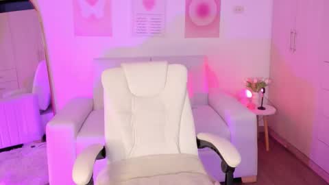 Kahty online show from November 26, 11:40 am