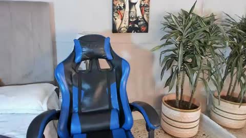 kai_storn online show from April 29, 5:30 pm