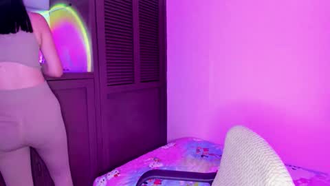 kaiahlive online show from February 15, 8:18 pm