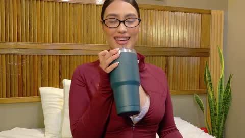 kaiawhite online show from April 25, 8:50 pm