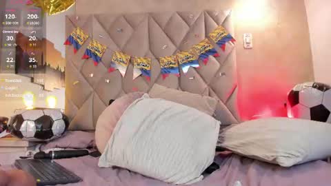 Kailin online show from July 6, 3:03 pm