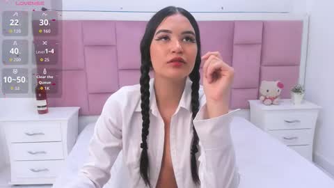 kelly online show from January 12, 12:01 pm