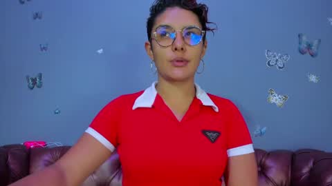 kaira_mosse_ online show from July 21, 11:56 am