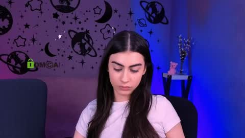 Kaisy online show from April 25, 1:41 pm