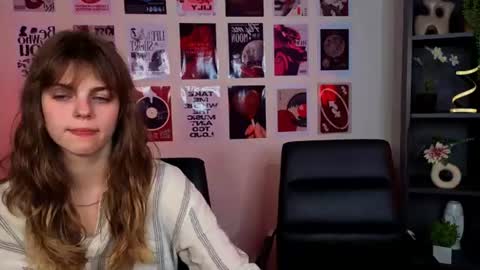 Kaisy online show from July 17, 10:06 am