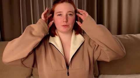 Eva online show from December 4, 1:33 pm