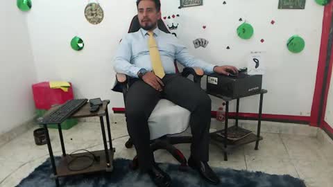 Kaleth online show from July 2, 2:00 pm