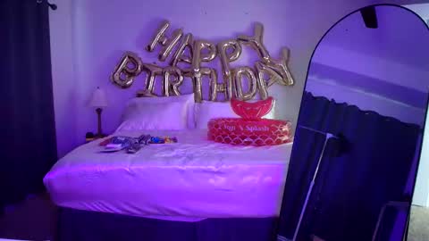 Kaliii jones online show from May 1, 9:42 pm