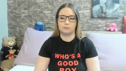 kalindahot online show from July 21, 6:10 pm