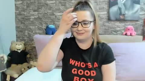 kalindahot online show from July 30, 9:26 pm