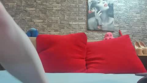 kalindahot online show from March 3, 7:10 pm