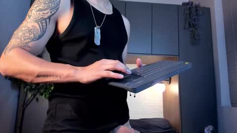 jhon online show from March 8, 1:59 pm