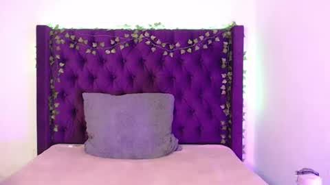 KamiYOscar online show from May 3, 3:56 am