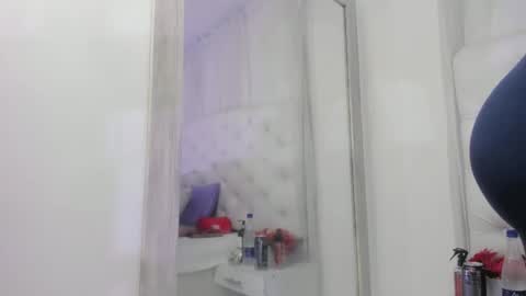    online show from September 29, 12:48 pm