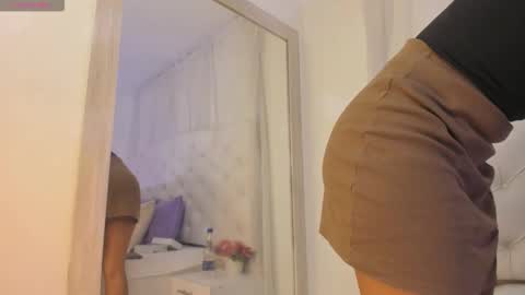    online show from September 23, 12:21 pm