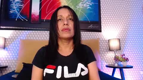 Kami online show from February 28, 8:57 pm