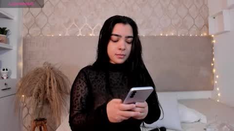 Kamila Betancourt online show from November 5, 11:34 am