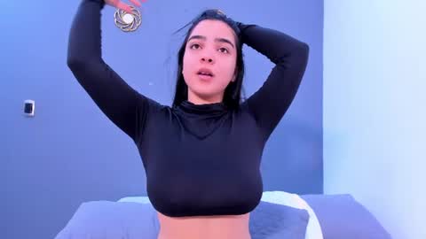 Kamila Betancourt online show from June 26, 1:16 pm