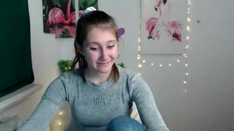 kamilla_love_ online show from October 7, 12:45 pm