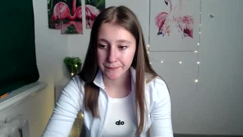 kamilla_love_ online show from September 30, 11:42 am
