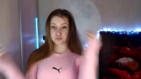 kamilla_love_ online show from April 29, 12:10 pm