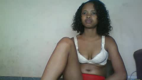 kamillah69 online show from March 12, 9:57 am