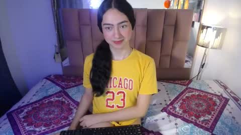 Snapshot of kammi_candy chatting on September 27, 2:09 am -- kammi -- online show from September 27, 2:09 am