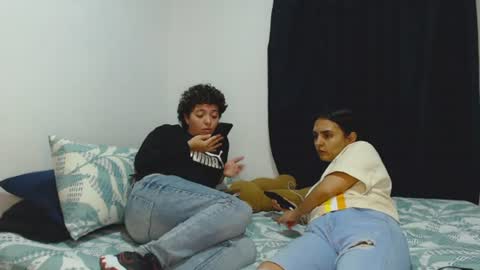 kammy   y   camila online show from July 30, 12:22 am