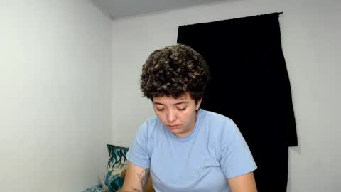 kammy   y   camila online show from June 30, 10:47 am
