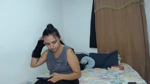 kammy   y   camila online show from May 15, 11:23 pm