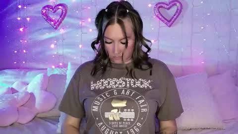kamrynmarie69 online show from May 3, 2:06 am