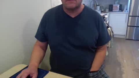 Cam with Me Vixens DM me online show from March 5, 3:32 pm