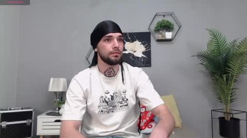 Kane online show from April 27, 8:28 pm
