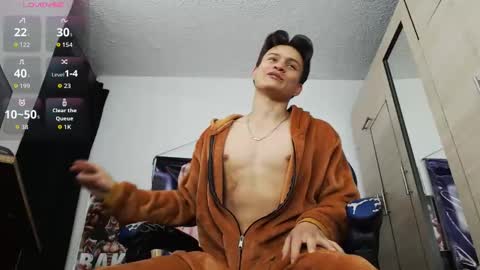 andres online show from April 17, 12:07 pm