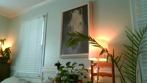 DelRay online show from January 14, 1:49 pm