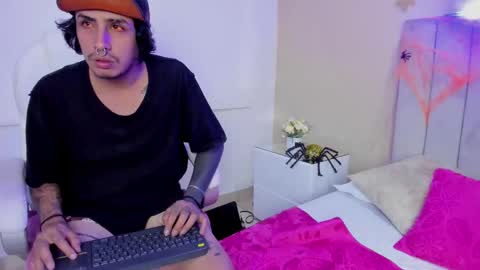 Snapshot of kaoz_23_ chatting on October 4, 3:59 am KaoZ  Goeth online show from October 4, 3:59 am